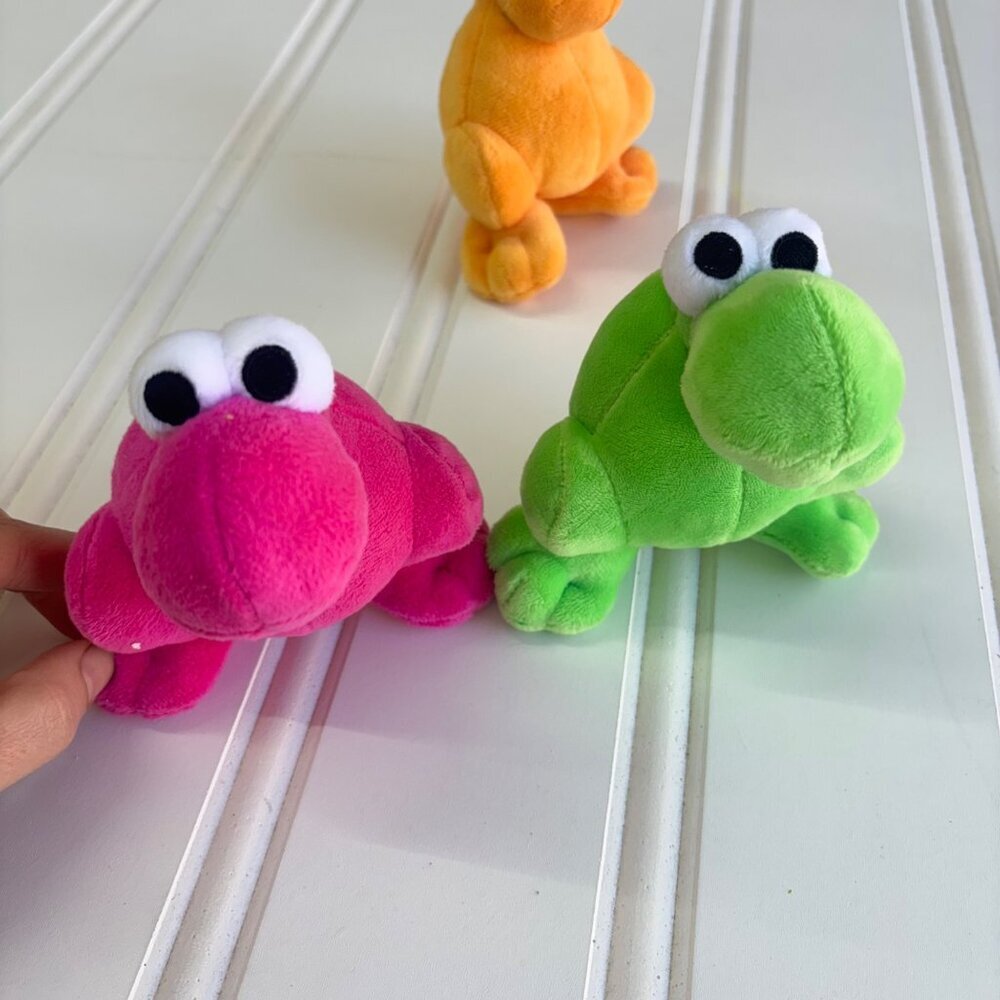 Nestle Nerds Candy Plush 5" Rainbow Multiple Flavors lot of 5 - Picture 3 of 5